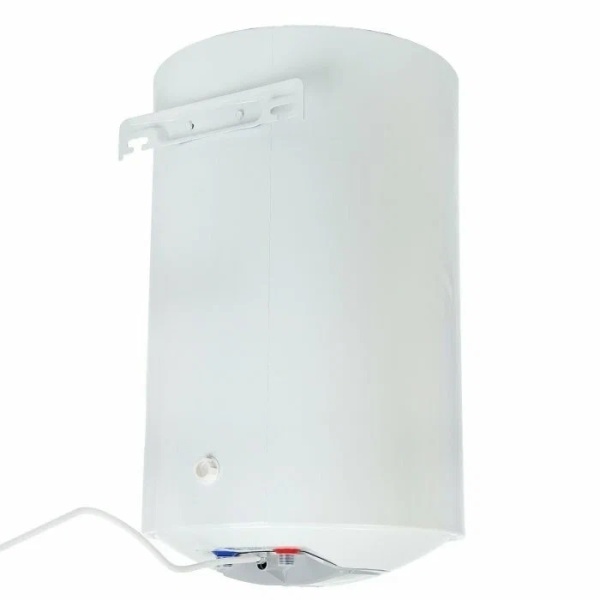 2. Водонагреватель GARANTERM ISEA ER-50V 50л,1,5кВт,верт,эмаль бак