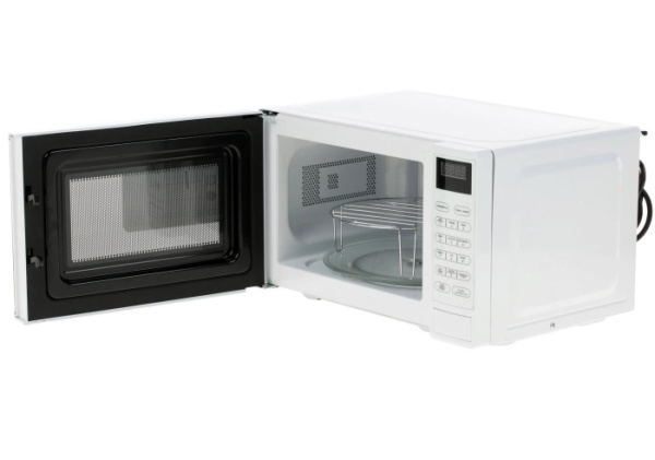 2. СВЧ BBK 20MWG-735S-W белый, 20л, 700Вт, электронная панель, НОВИНКА